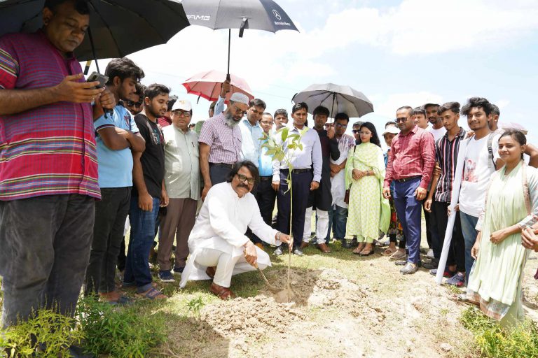 সপ্তম রবীন্দ্র বিশ্ববিদ্যালয় দিবস উপলক্ষ্যে বৃক্ষরোপণ কর্মসূচি