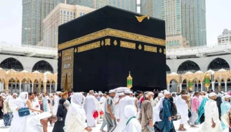 আজ পবিত্র হজ: লাব্বাইক ধ্বনিতে মুখর হবে আরাফাতের ময়দান
