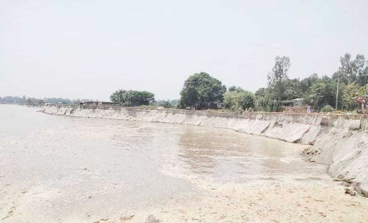 যমুনার পানি বাড়ার সাথে সাথে শুরু হয়েছে ভাঙন : বাস্তুহারা হারা কয়েক হাজার মানুষ