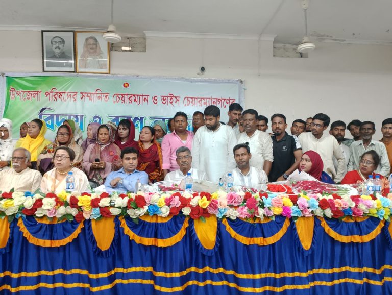 সিরাজগঞ্জ শাহজাদপুরে নবনির্বাচিত চেয়ারম্যান ও ভাইস চেয়ারম্যানদের রাজকীয় বরণ