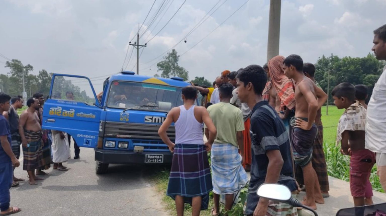 সিরাজগঞ্জে ট্রাকের চাকায় পৃষ্ট হয়ে বৃদ্ধের মৃত্যু, ট্রাক জব্দ